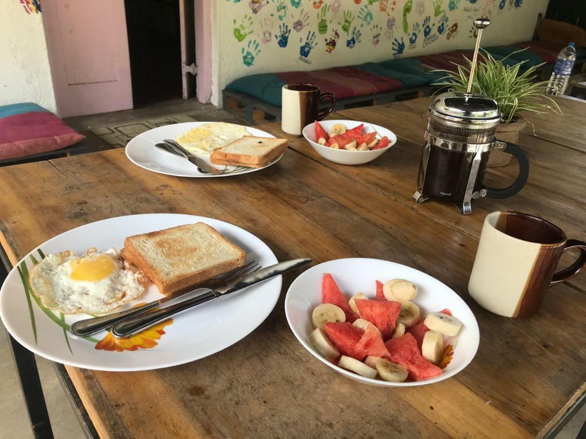 Jay'S Bunks-Kandy Hostel (Adults Only) Екстериор снимка