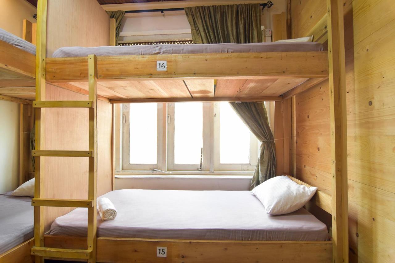 Jay'S Bunks-Kandy Hostel (Adults Only) Екстериор снимка